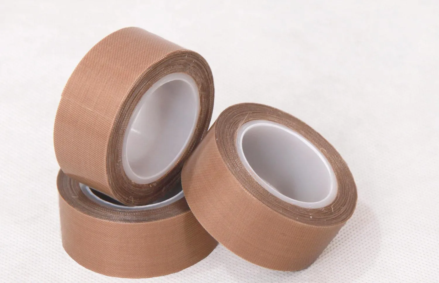 Những yếu tố nào khiến băng nhiệt độ cao bị lão hóa?